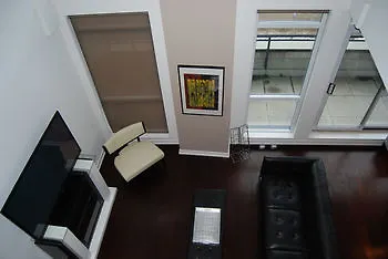 Luxury Downtown Water Front Condo Toronto Hotel